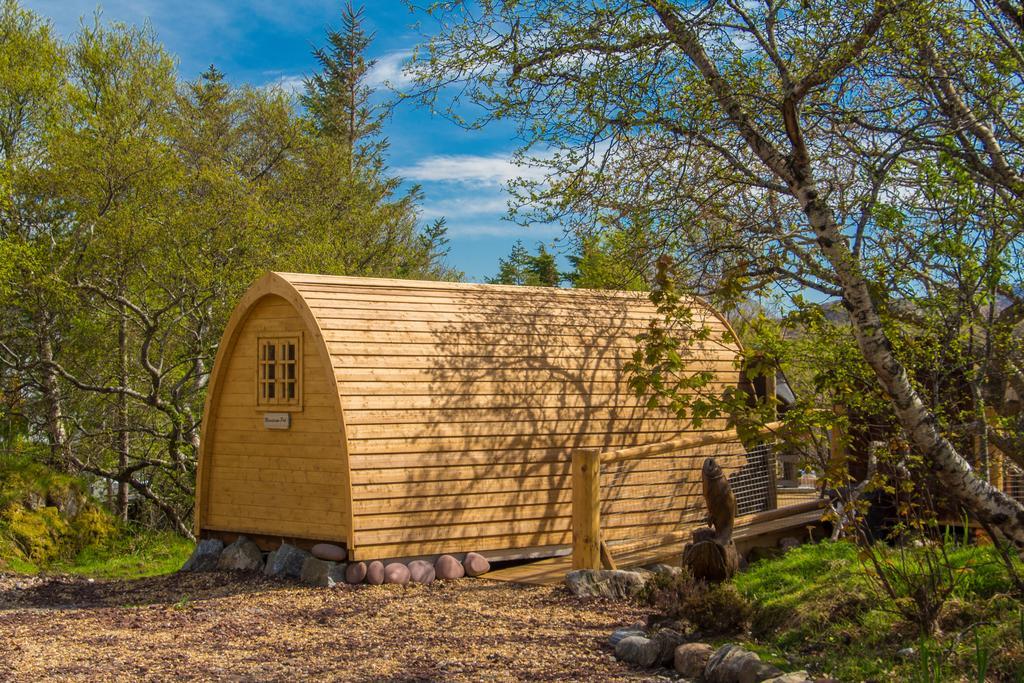 Mountview Pod Hotell Lochinver Exteriör bild